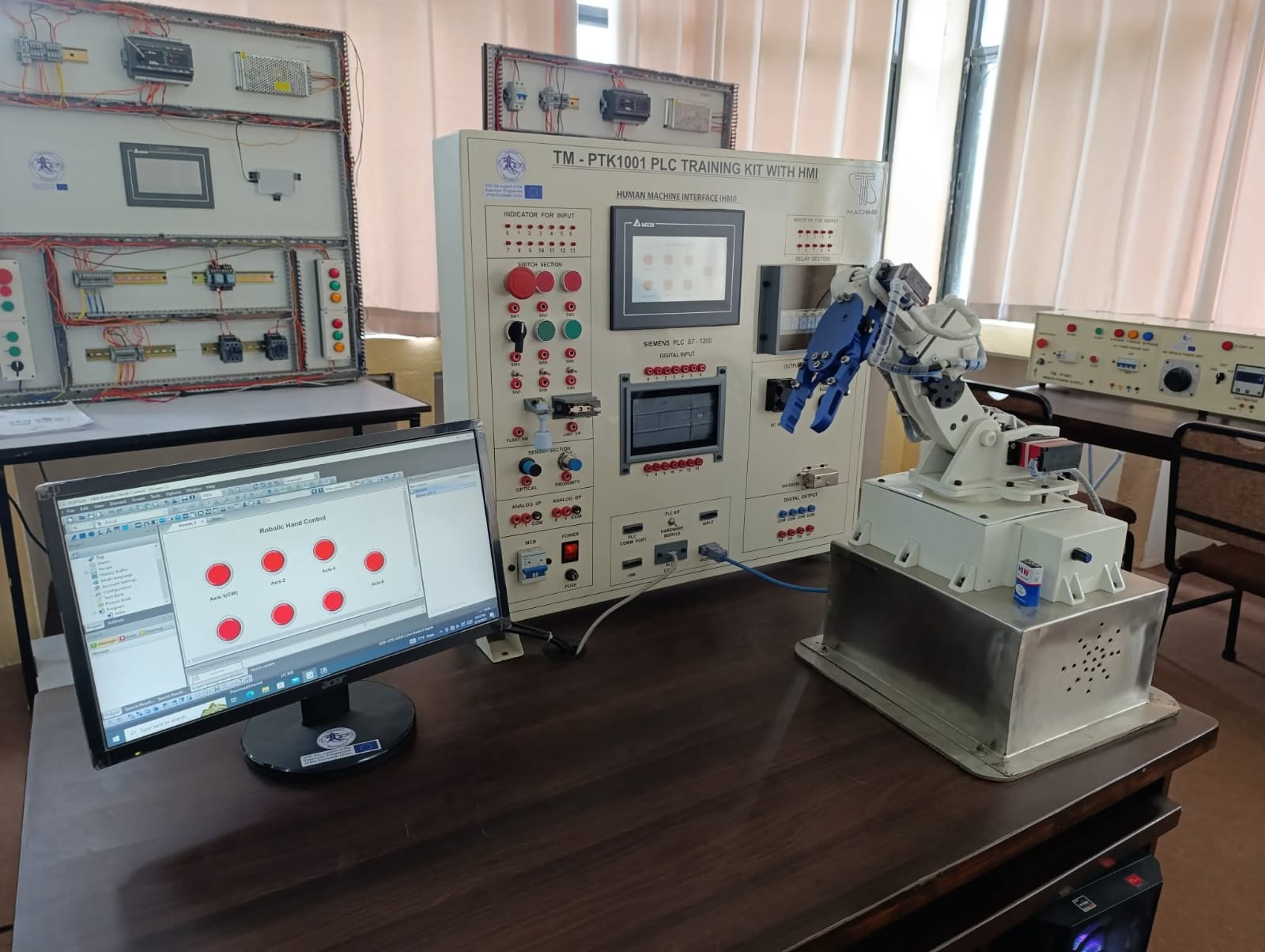 6-Axis Robotic Arm Development Kit Gallery 2